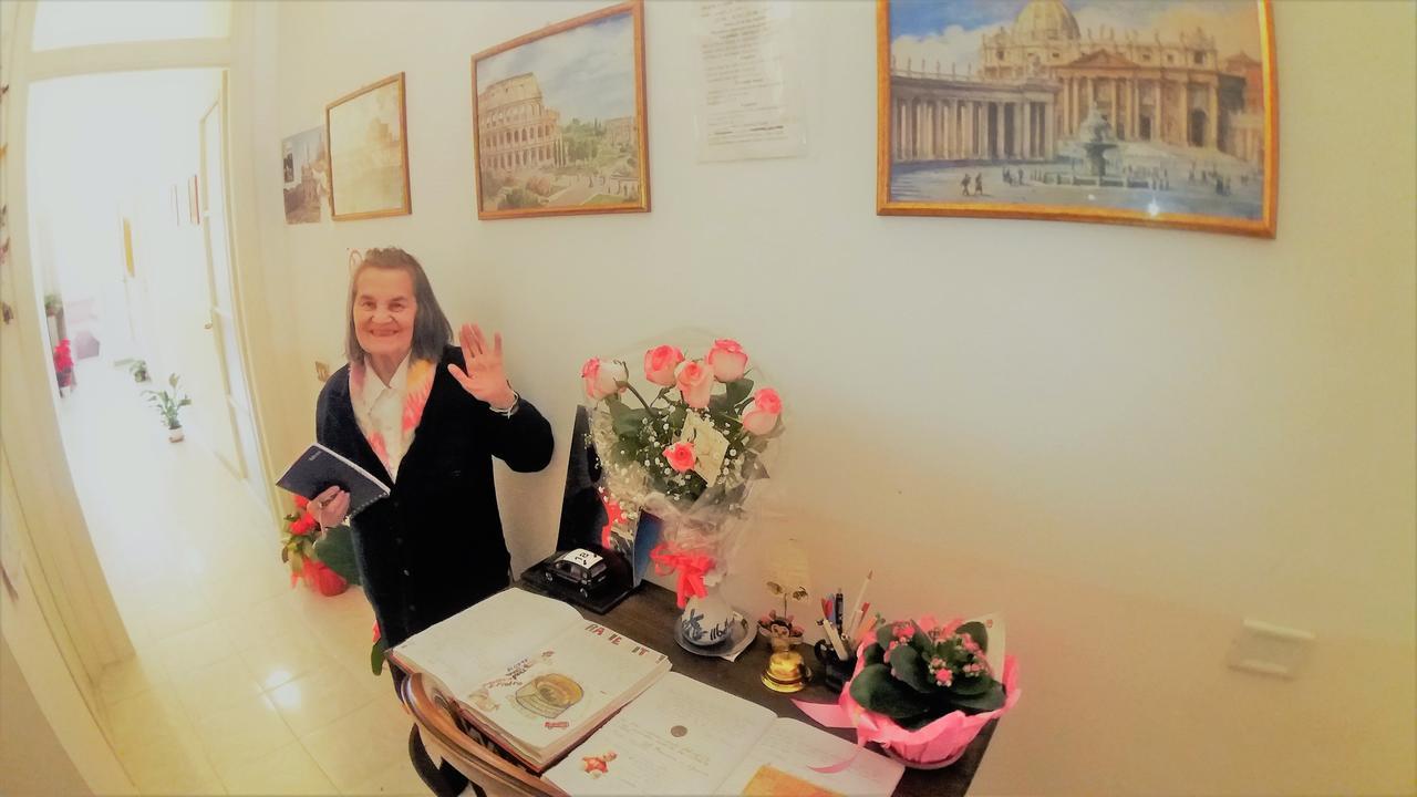 Bed and Breakfast Walkincenter Рим Экстерьер фото