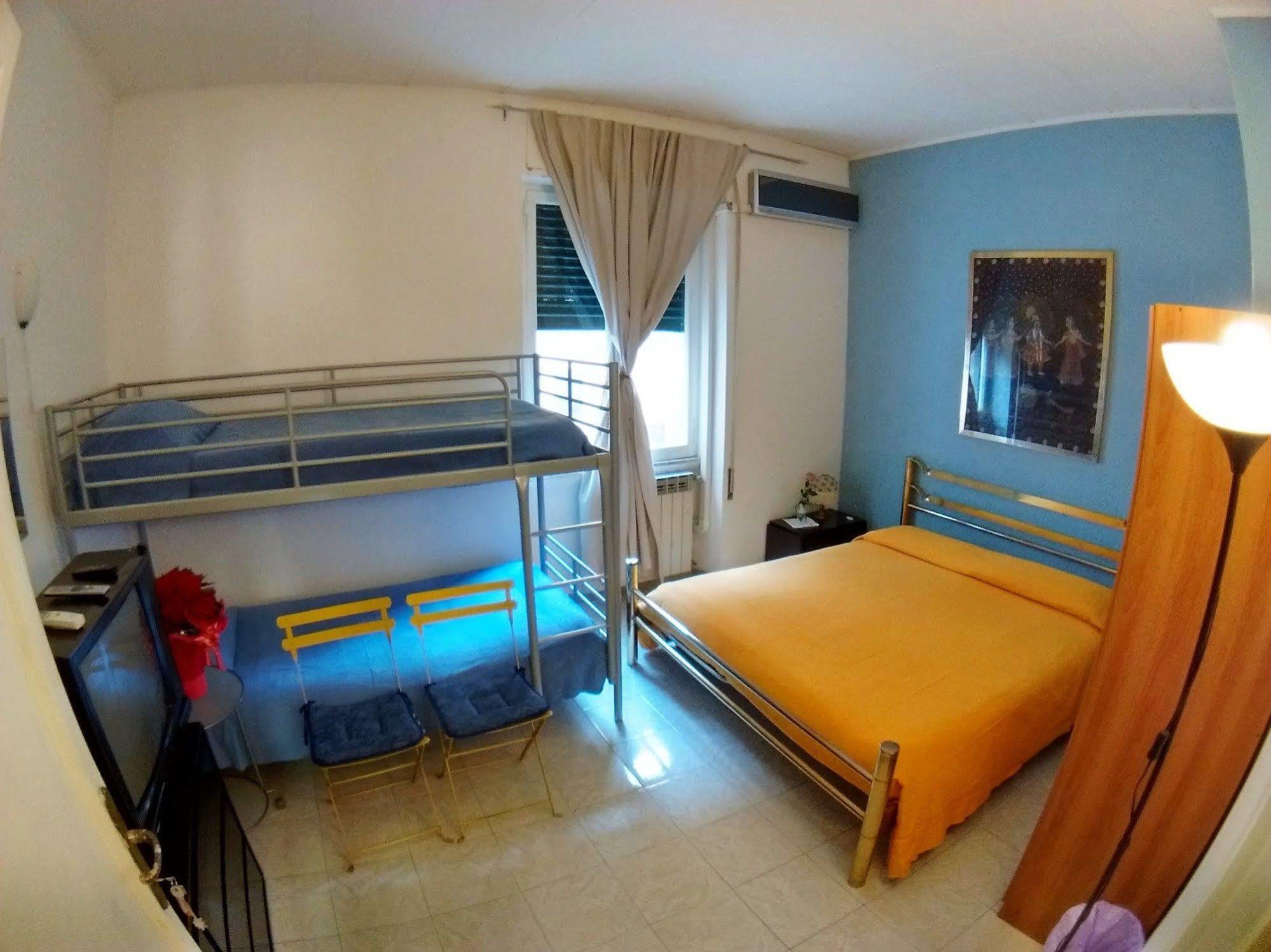 Bed and Breakfast Walkincenter Рим Экстерьер фото